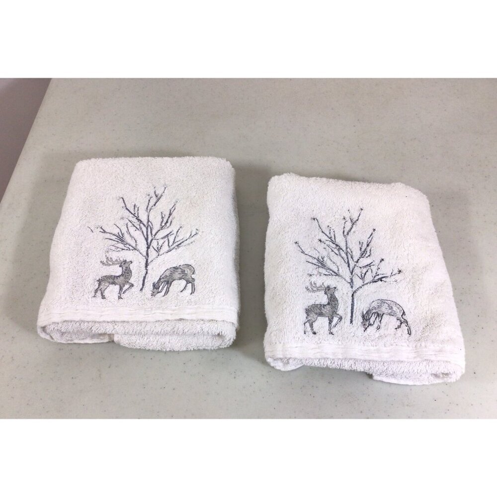 Arctic Holiday Holiday Christmas Towels Set of Two